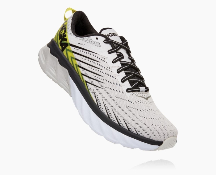 Hoka Restitusjon Sko Outlet - HOKA ONE ONE Arahi 4 Herre Hvite/Svart [NO-67LMAC]